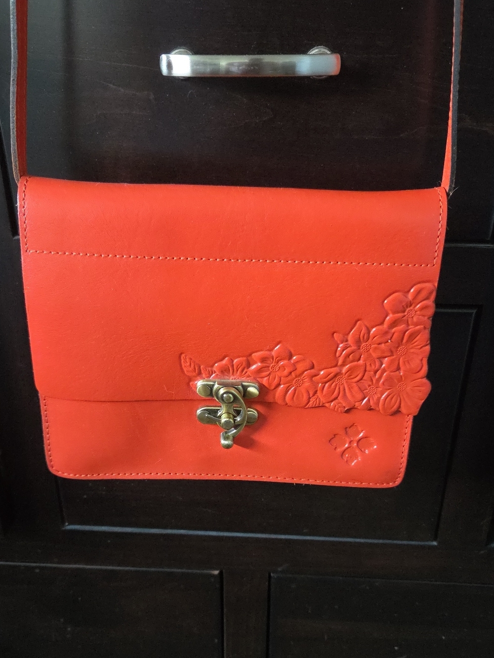 Gently Used Patricia Nash Consilina Tooled Leather Crossbody Bag – Bright Coral